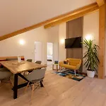 דירה Gaul - Fuer Bis Zu 8 Gaeste, Inkl Koenigscard, 4 Schlafzimmer, 2 Baeder, Grosse Kueche, Gratis Parken & Wlan, Self Check-in נסלוואנג
